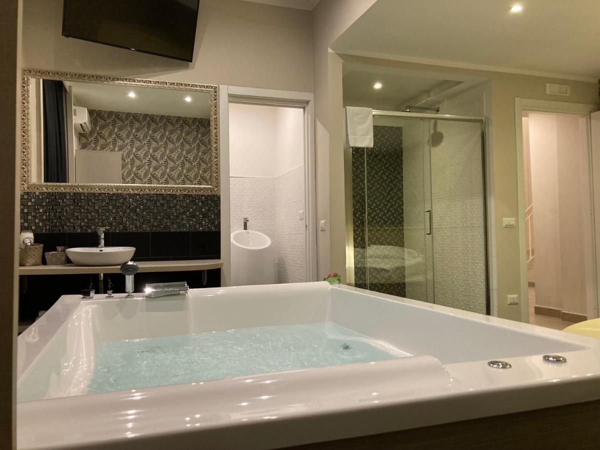 Goditi Napoli2 Apartment Bagian luar foto